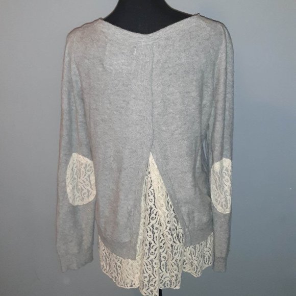 Angel of the North Light Weight Sweater Grey w/ Lace Accents Size Large - Picture 5 of 14